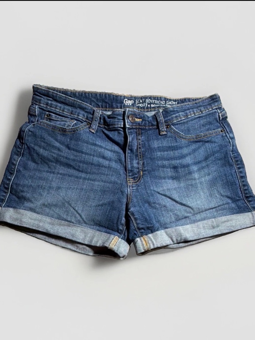 GAP Women's Cuffed Denim Shorts - Medium Blue